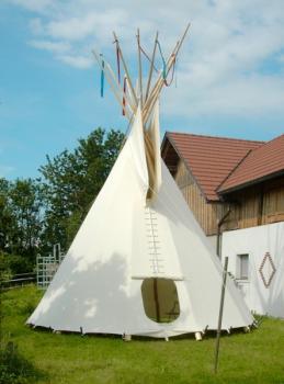 Tipi mit ca. 5m Durchmesser, Extraschwere Ausführung